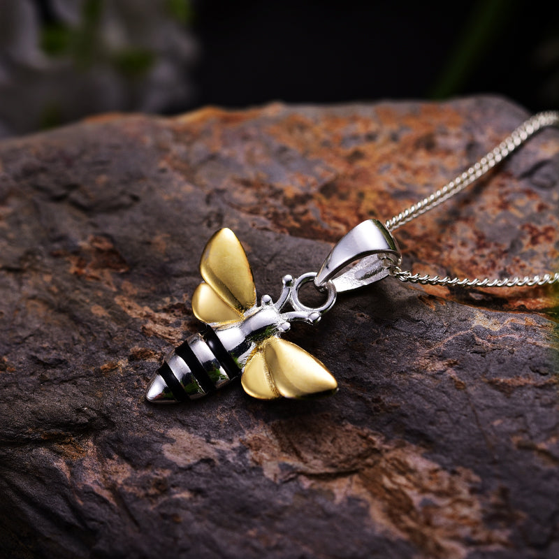 Small Bee Pendent