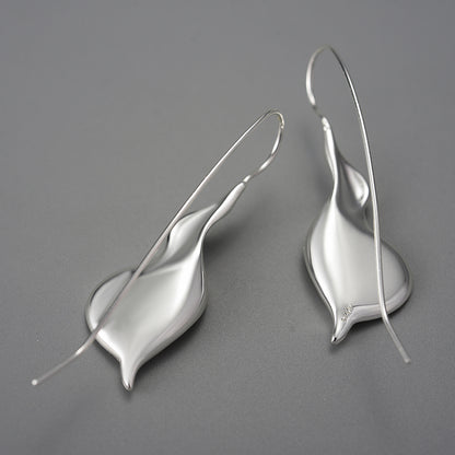 Calla Lily Flower Earrings