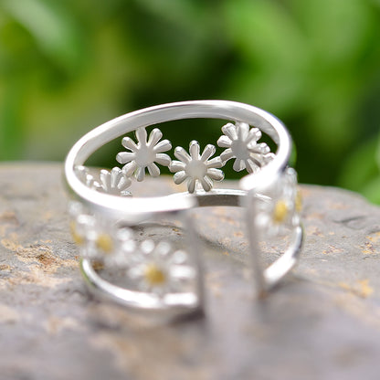 Daisy Flower Ring