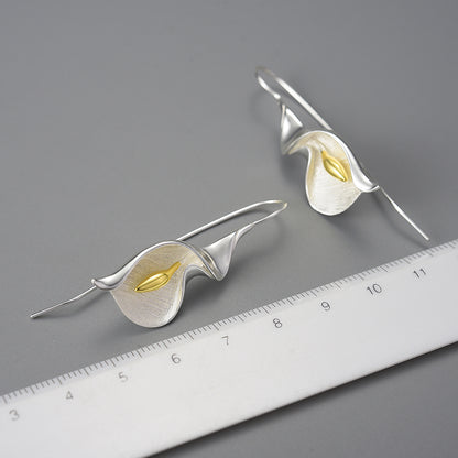 Calla Lily Flower Earrings