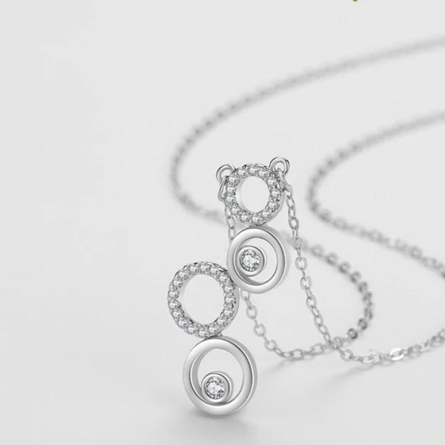 Four circles Necklace